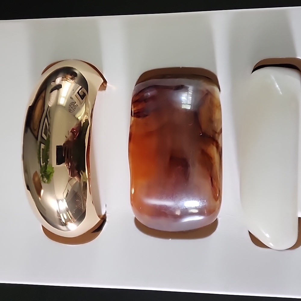 ZARA Three Pack of Rigid Bracelets - Picture 9 of 13